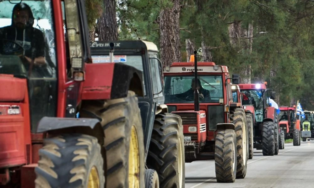 Οι αγρότες στον Έβρο θα αποκλείσουν την είσοδο στο λιμάνι στο σημείο που μπαίνουν και βγαίνουν στρατιωτικά οχήματα του ΝΑΤΟ